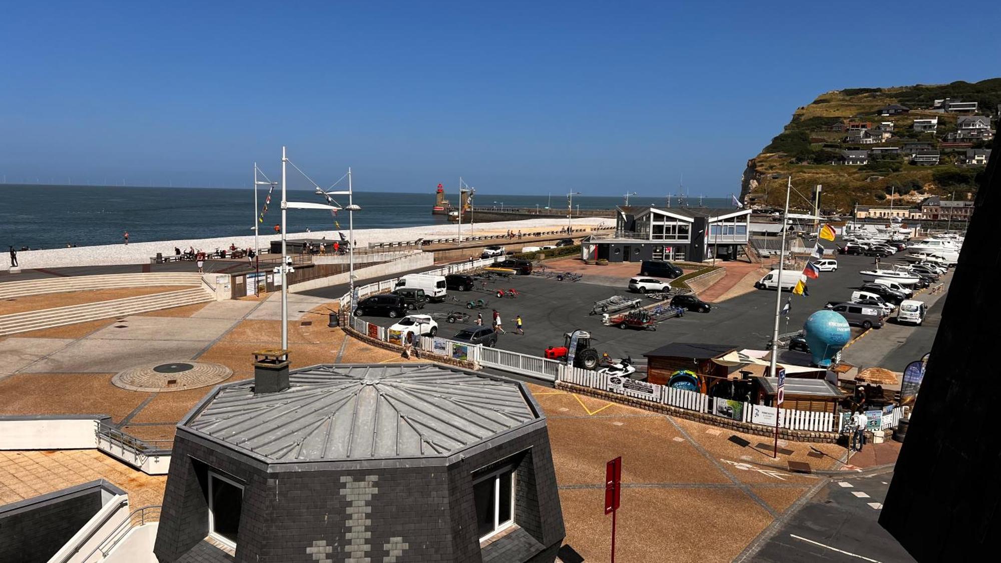 Le Maritime, Front De Mer Et Parking Sous-Terrain Fécamp Екстериор снимка